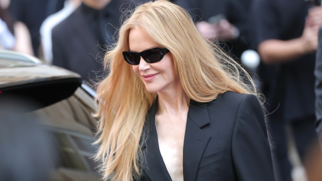 Nicole Kidman's Feeling 'Refreshed' Amid Keith Urban Rumors — Source