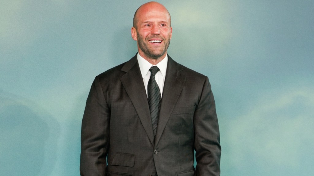 Jason Statham’s New Action Movie RT Score & Reviews Are Decent