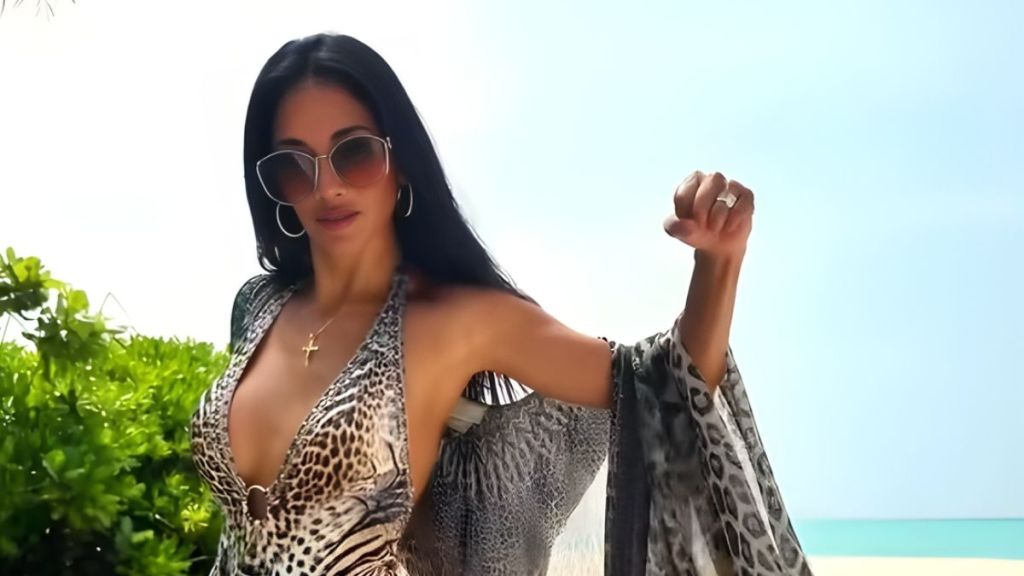 Nicole Scherzinger Turns Up the Heat in Backless Swimsuit
