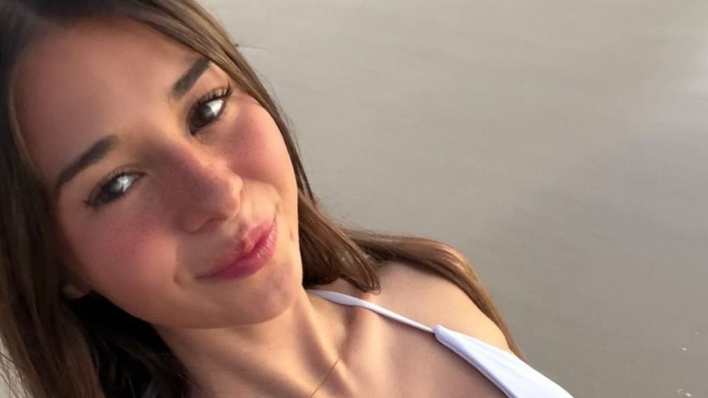 OnlyFans' Sophie Rain Poses in Floral Bikini Amid 'Sin Tax' Drama