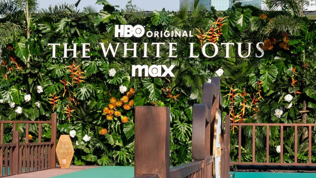 Major Tropic Thunder Star & More Join The White Lotus Season 4 Cast