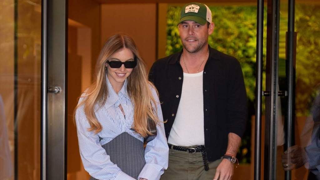 Scooter Braun Finds Athletes DMing Sydney Sweeney 'Disrespectful' — Insider