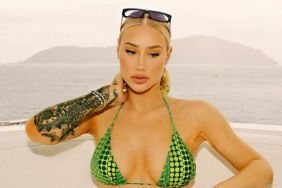 Iggy Azalea Posing in Tiny Bikini Will Take Your Breath Away