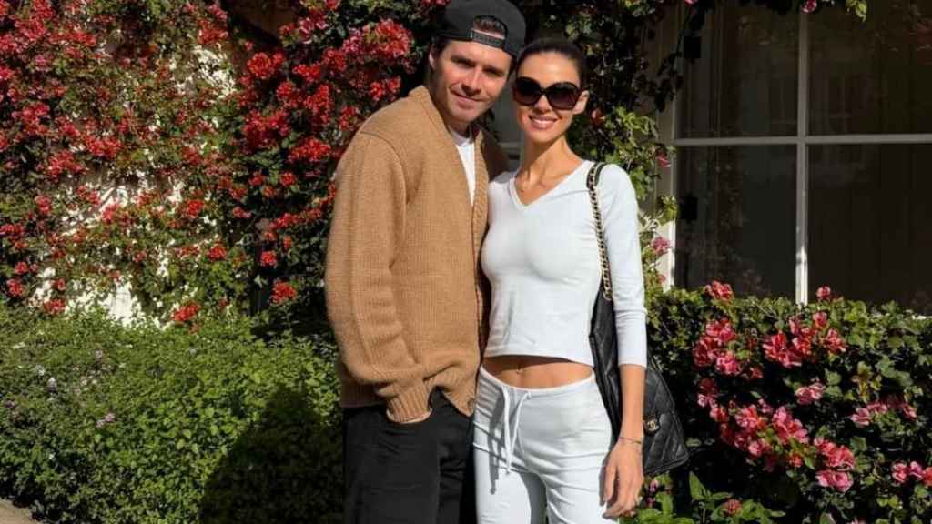 Nicola Peltz & Brooklyn Beckham Show United Front With Loved-up Photos