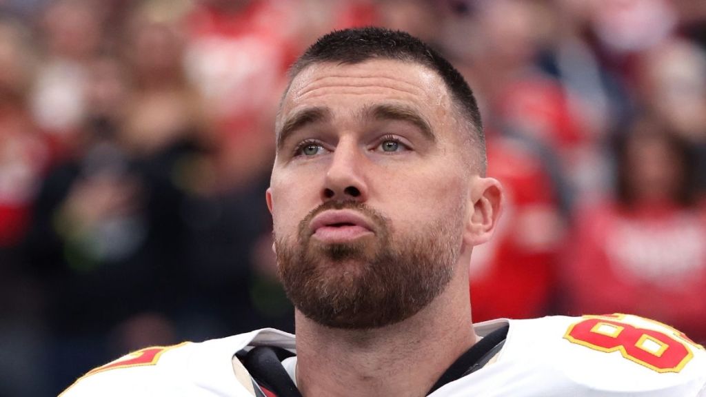 Chiefs' Sign New TE Amid Travis Kelce's Retirement Rumors — Report