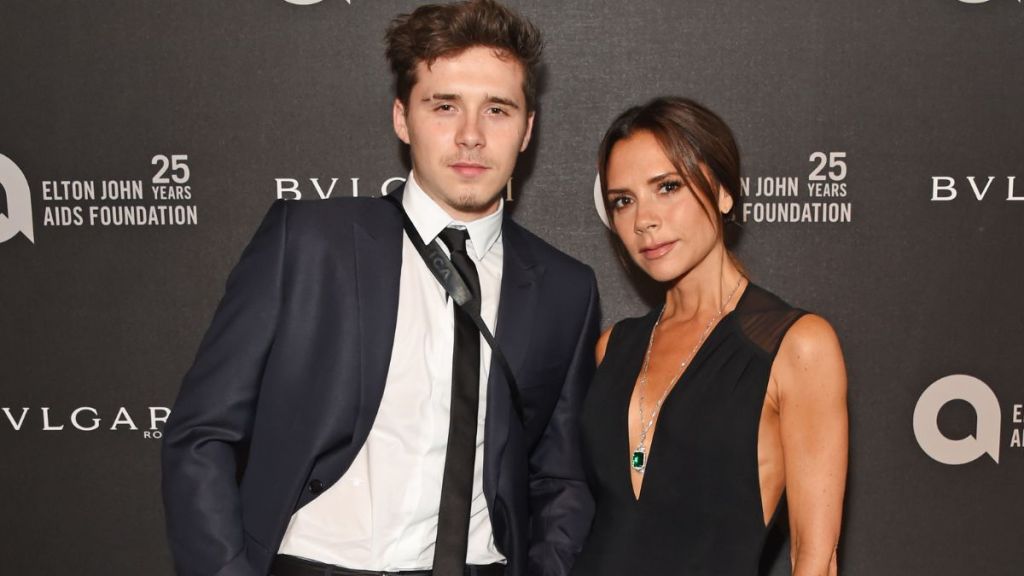 Victoria Beckham’s Wedding Dance With Son Had ‘Nothing Inappropriate’ — Source