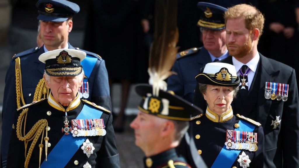 King Charles Likey To Reject Prince Harry’s Invite for Prince William — Expert