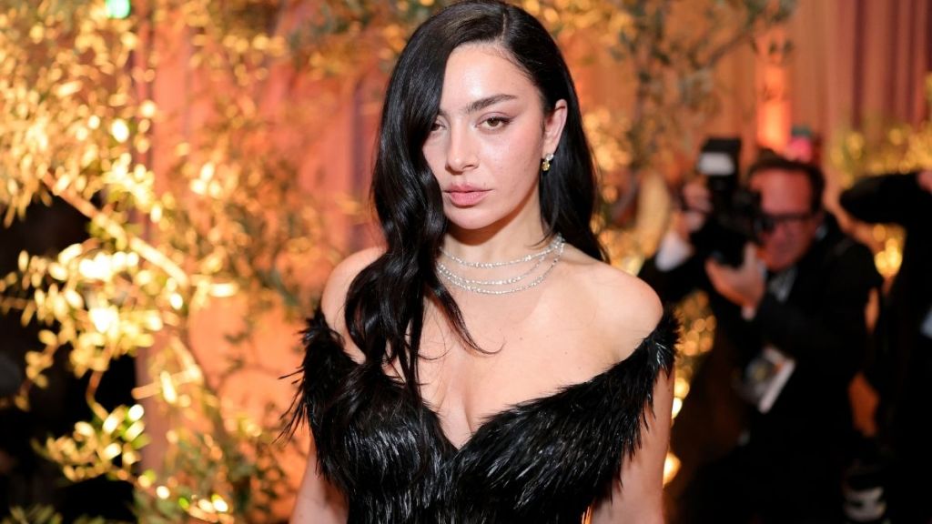 Charli XCX's Cheeky Thong Tease Serves 'Body Tea'