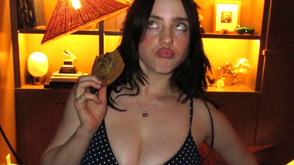 Billie Eilish's Low-Cut Top Has Fan Calling Her 'Hawt'