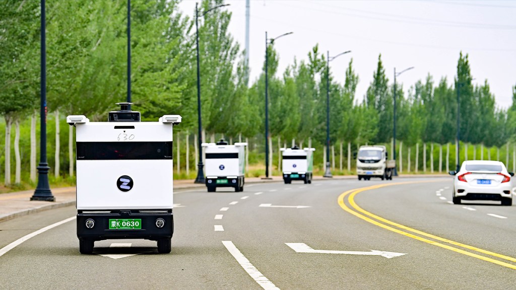 China’s Driverless Delivery Vans Keep Crashing