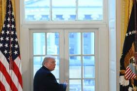 Donald Trump Can’t Resist Showing Off Ballroom During White House Meeting