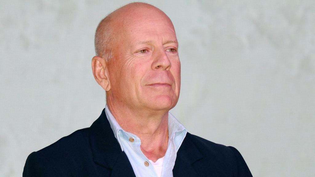 Bruce Willis 'Doesn't Know' He Has Dementia