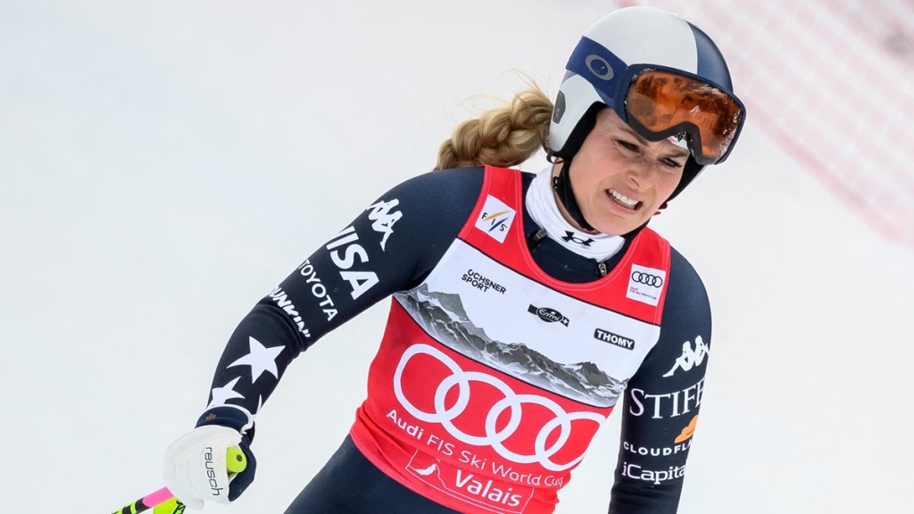 Lindsey Vonn Injury Update Very Difficult Knee Crash Olympics
