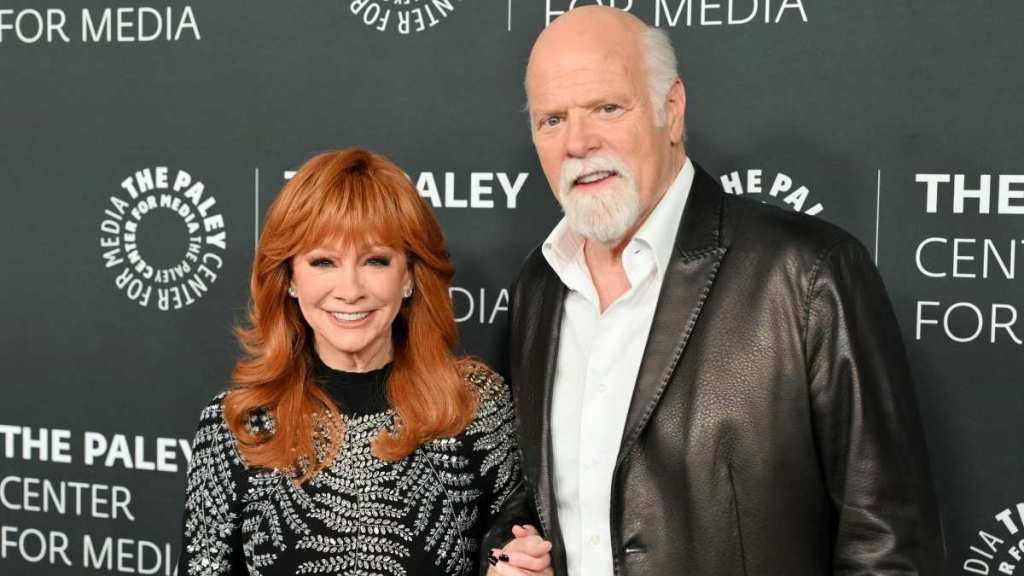 Rex Linn Pranks Fiancée Reba McEntire as They Celebrate 6 Years Together