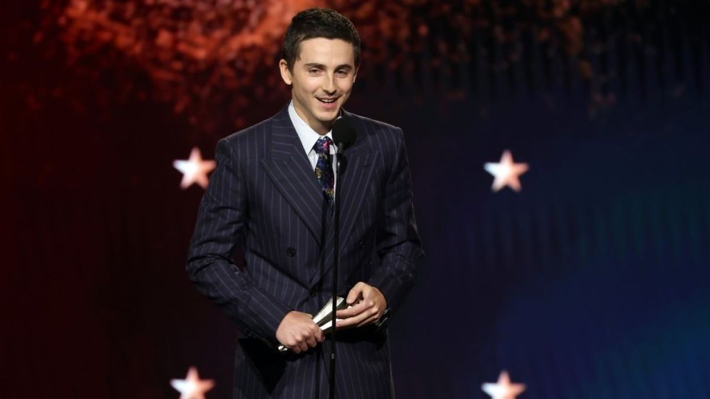 Timothée Chalamet's Speech for Kylie Jenner Left Amanda Seyfried Curious