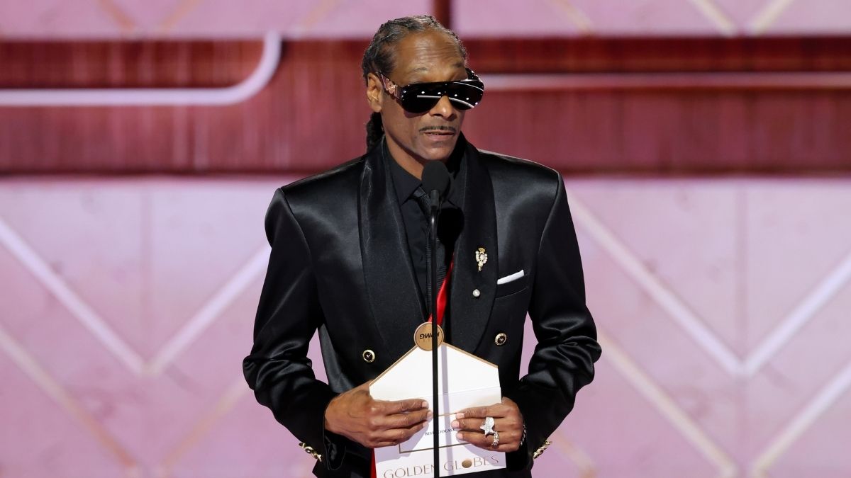 Snoop Dogg Bleeped Out At Golden Globes 2026 For This Reason Mandatory Snoopdg 