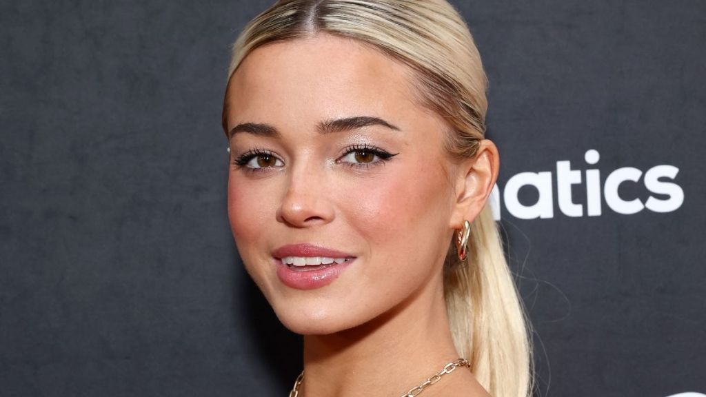 Livvy Dunne Proves Classics Are Here To Stay With Striped Vuori Bikini