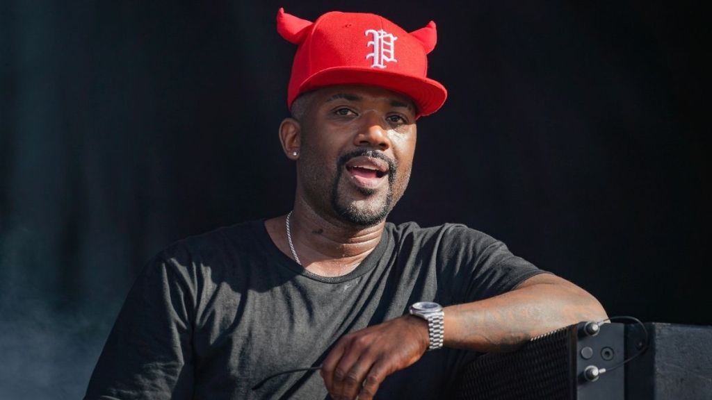 Ray J’s Heart Monitor Seemingly Stolen After Onstage Bleeding Scare
