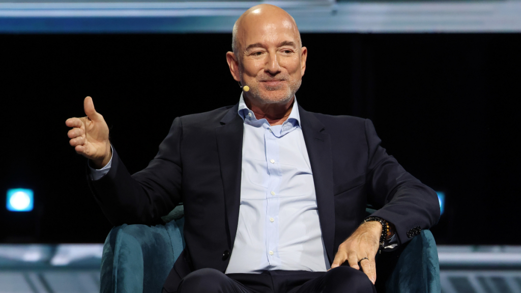 Jeff Bezos Confuses Internet With 'Turtle' Image, Elon Musk Comments