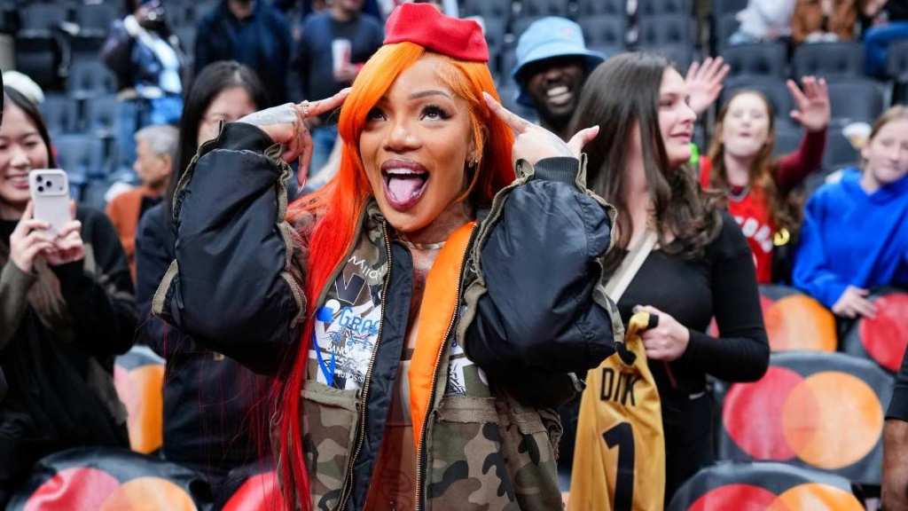 GloRilla’s Fully Sheer Top Makes a Bold Courtside Look Amid NBA Game