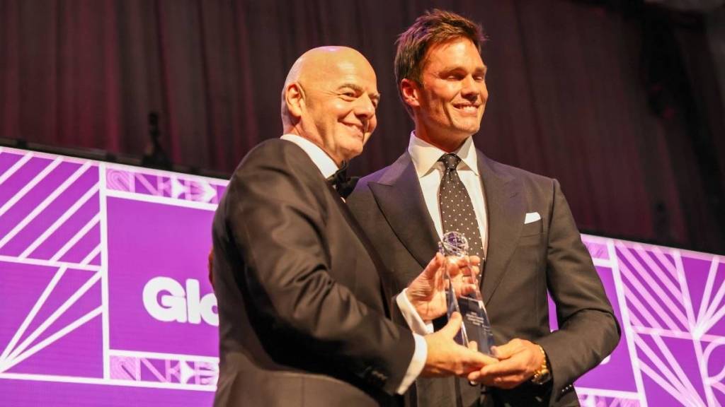 Tom Brady's Four Word Praise for FIFA President Results in Backlash