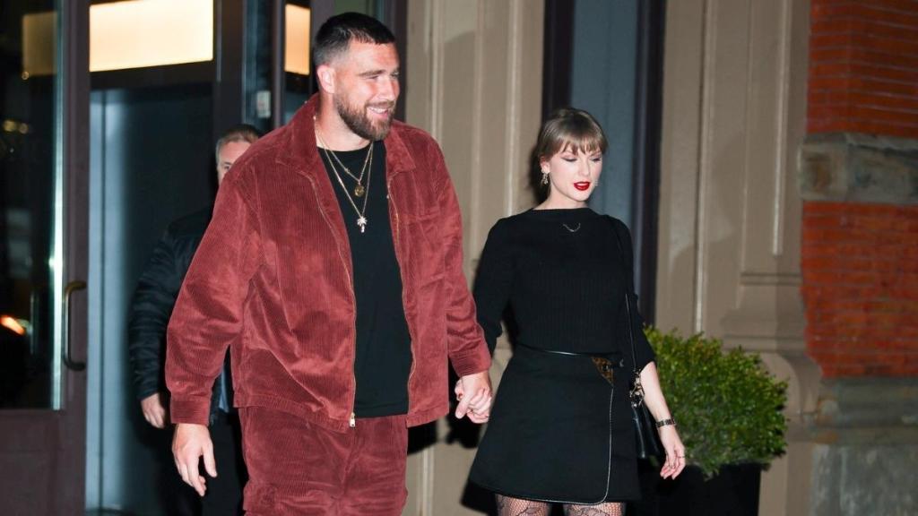Taylor Swift Pops up at Travis Kelce’s Super Bowl Party — Here’s the Twist