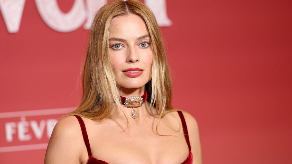 Margot Robbie's Male Co-Star Hinted She Should Lose Weight