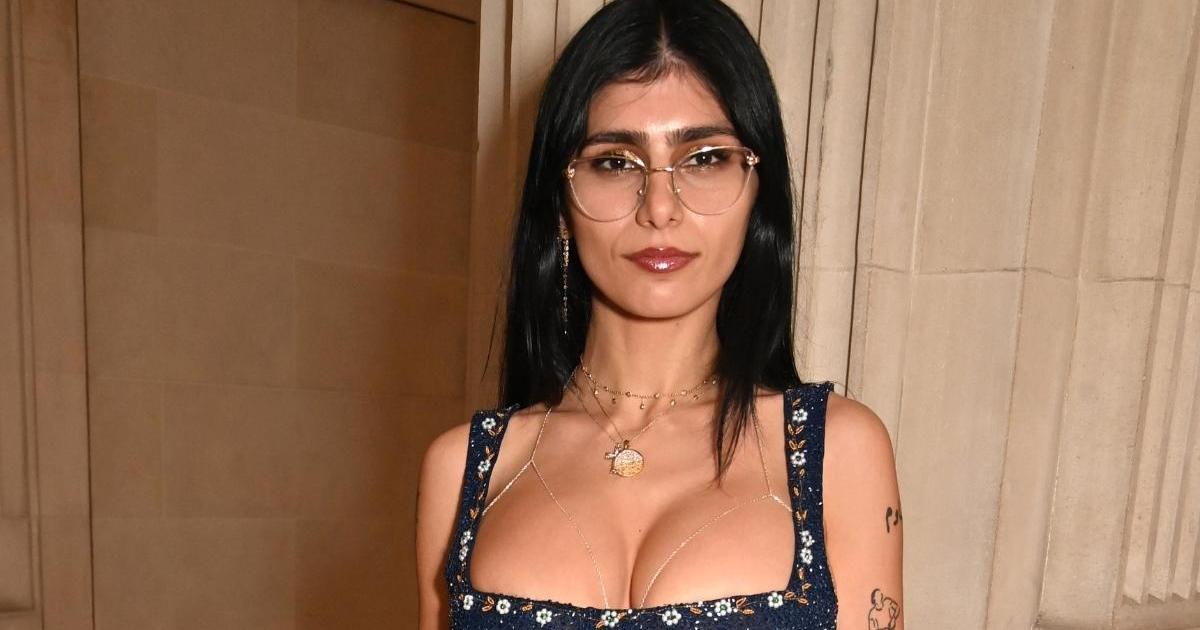 mia khalifa black dress #miakhalifa #gcds #tiktokfashion #mfw In pictures: Mia Khalifa is