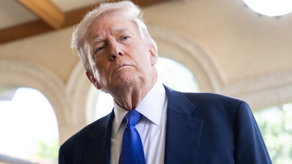 Donald Trump Says He Likes Bill Clinton