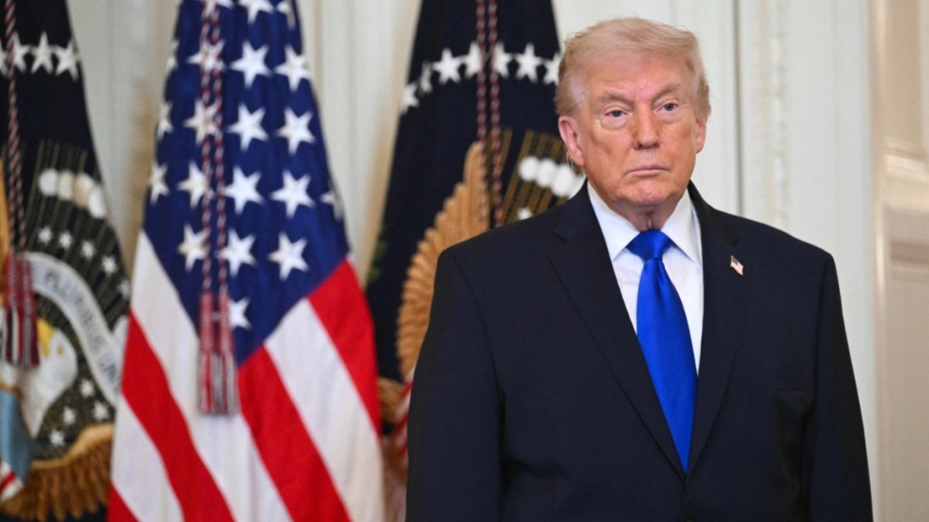 Donald Trump Serves McDonald's to USA Men's Hockey Team at White House