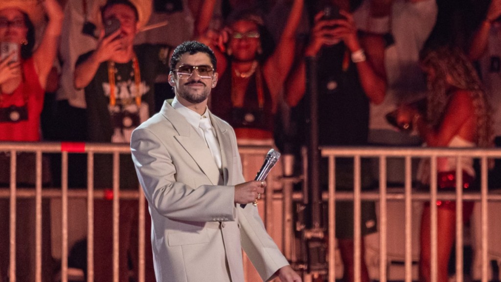 Bad Bunny Honors Brazilian Football Icon Pelé During Concert