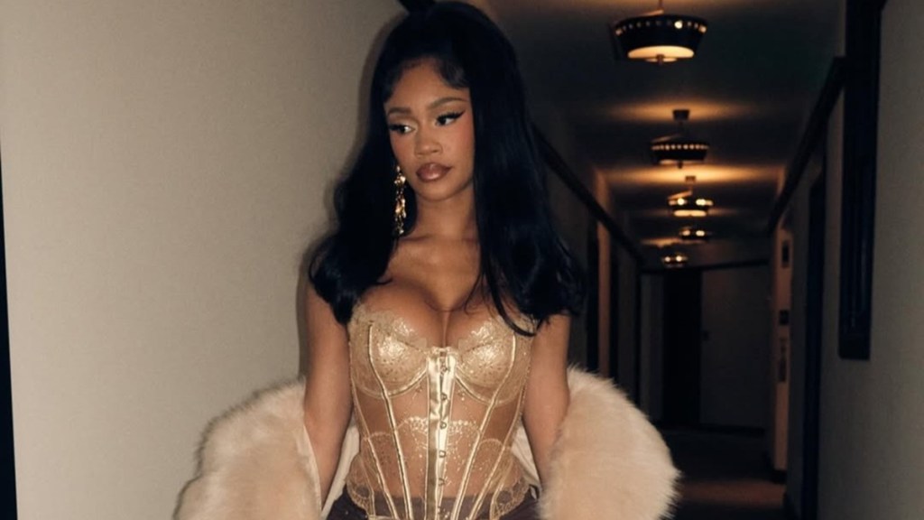 Saweetie’s Completely Sheer Corset Steals the Spotlight at Super Bowl