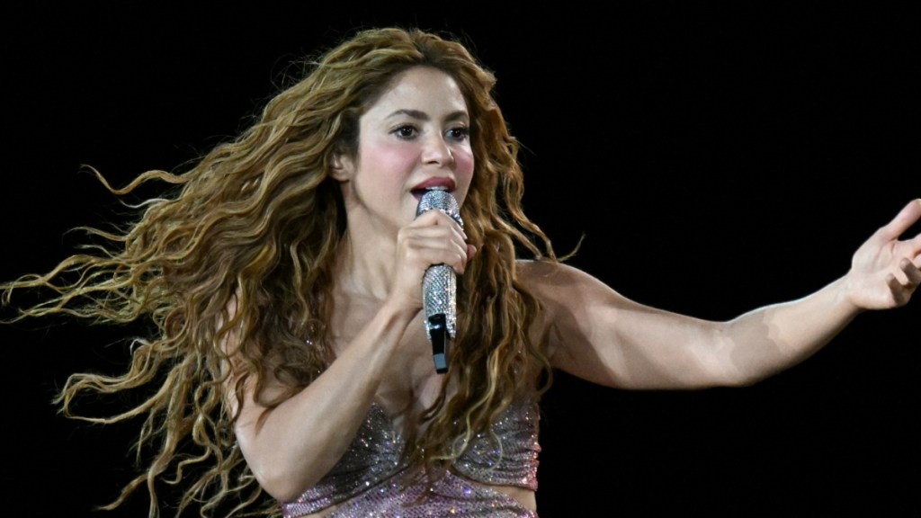 Shakira Sets the Stage Ablaze in Sheer Tights at LMYNL Tour Show
