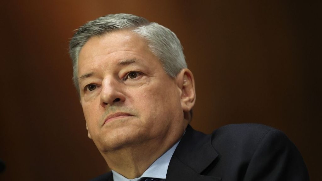 Ted Sarandos Has Bold Message for Donald Trump After Netflix Firing Rant