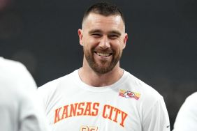 Travis Kelce Blames His Weight Gain on Taylor Swift's Baking