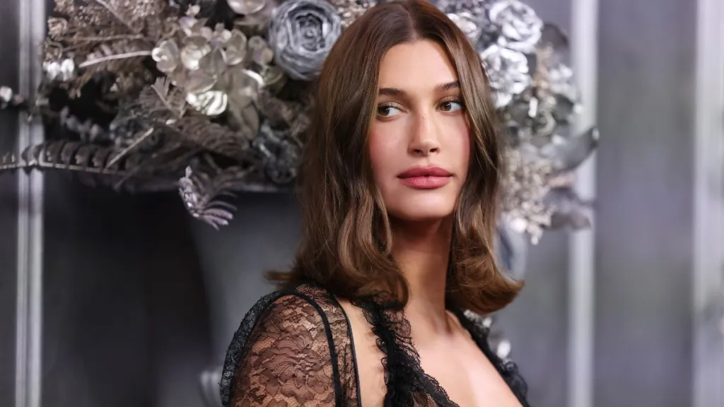 Hailey Bieber Poses in Vintage Tom Ford for Gucci Bikini With a Buckle