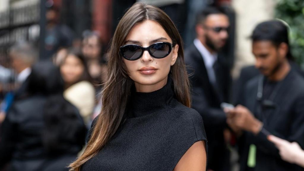 Emily Ratajkowski Serves Fitness Goals in Bold Workout Fit for Campaign