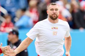 Travis Kelce's Old Hockey Photo Goes Viral