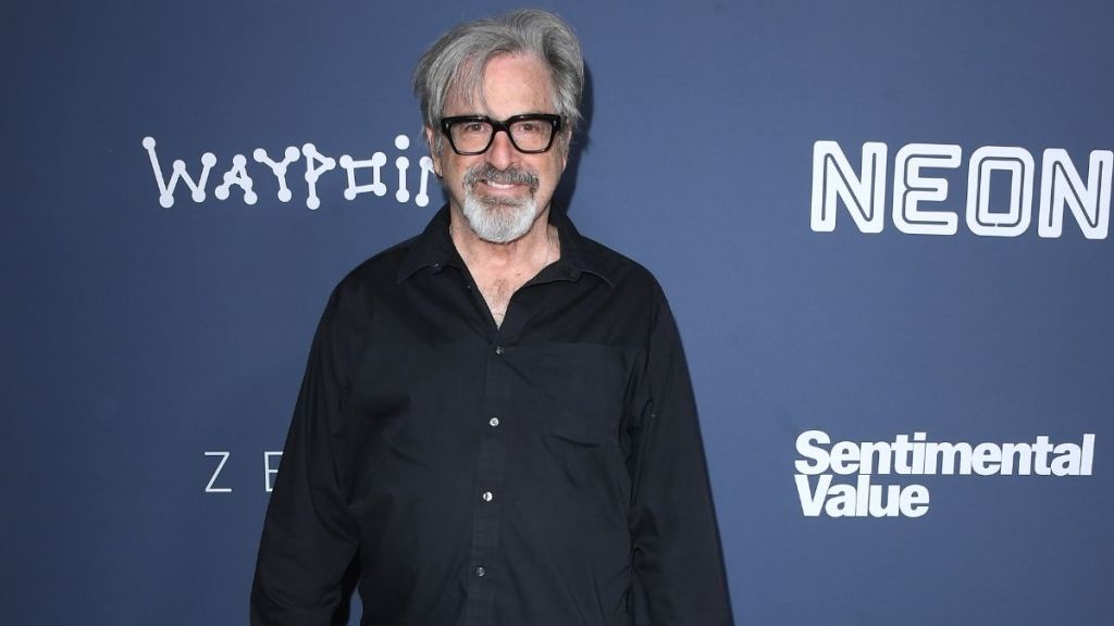 Robert Carradine Dead at 71: Hilary Duff & Other Lizzie McGuire Cast Pay Tribute