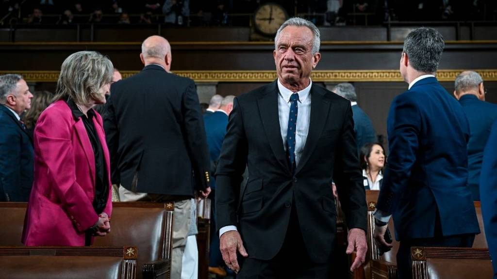 RFK Jr. Slams Democrats Who Didn't Stand During Trump's SOTU Speech