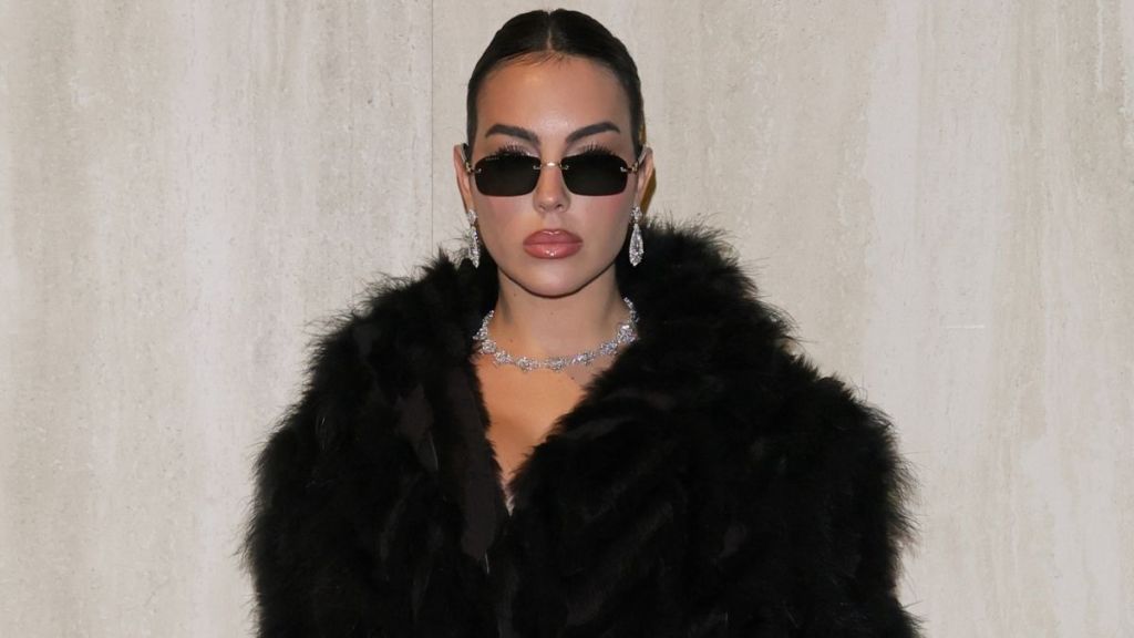 Georgina Rodriguez’s Fully See-Through Tights Are a Bold Moment at MFW