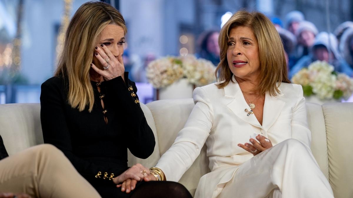 Viral Video Shows How Savannah Guthrie Reunited With Today Show ...