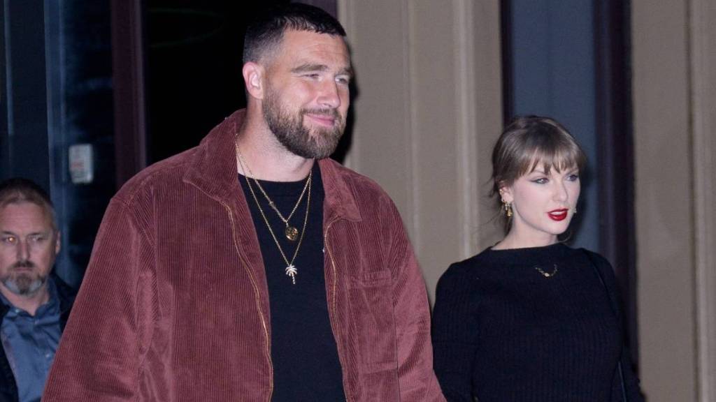 Travis Kelce & Taylor Swift 'Mingled' With Beyonce at Oscars Afterparty — Source