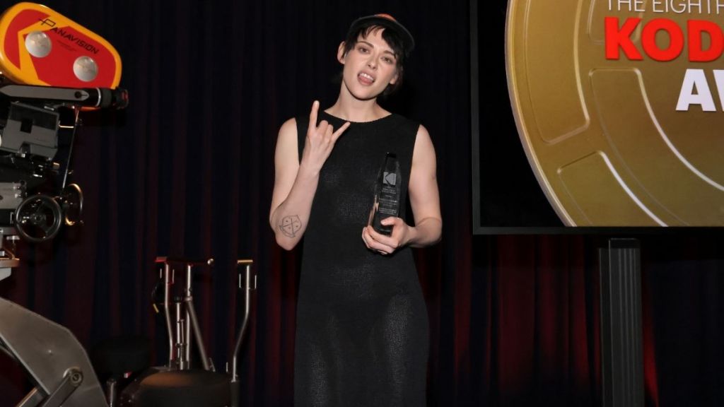 Kristen Stewart’s Bold Sheer Look Pops on the Kodak Film Awards Carpet