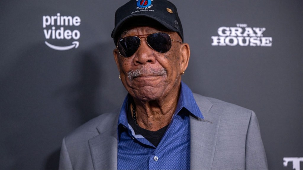 Scrubs' Zach Braff Reveals the Hilarious Thing Morgan Freeman Did for Him After a Lost Bet