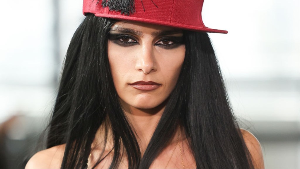 Mia Khalifa Pairs a Daring Top With a Sky-High Slit That Steals the Look