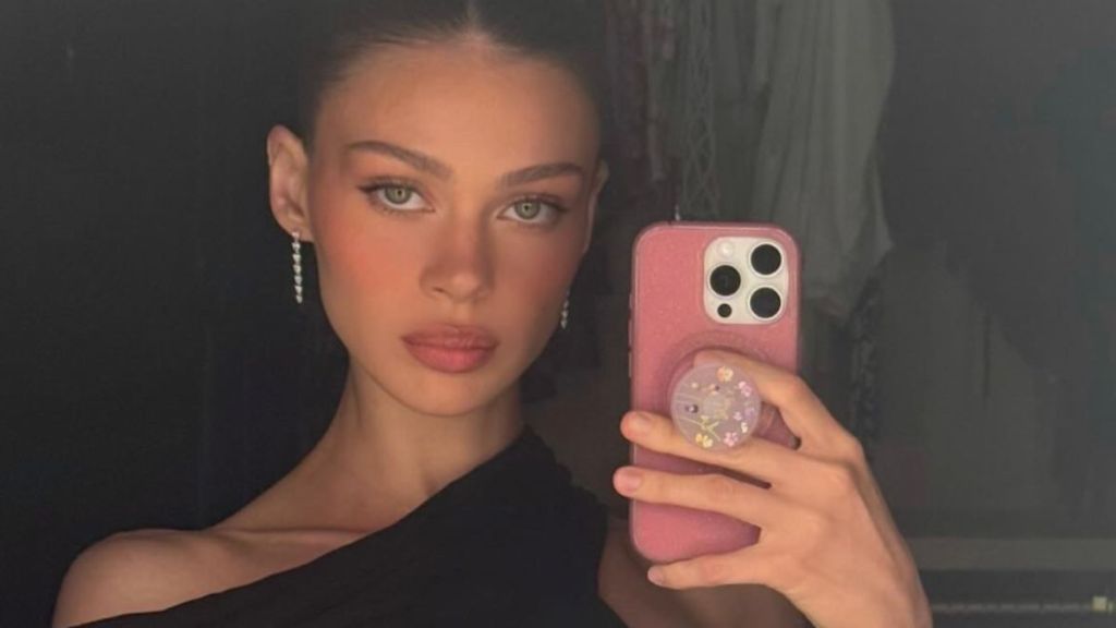 Nicola Peltz Beckham’s Completely Backless Dress Steals the Spotlight Amid The Beauty Cameo