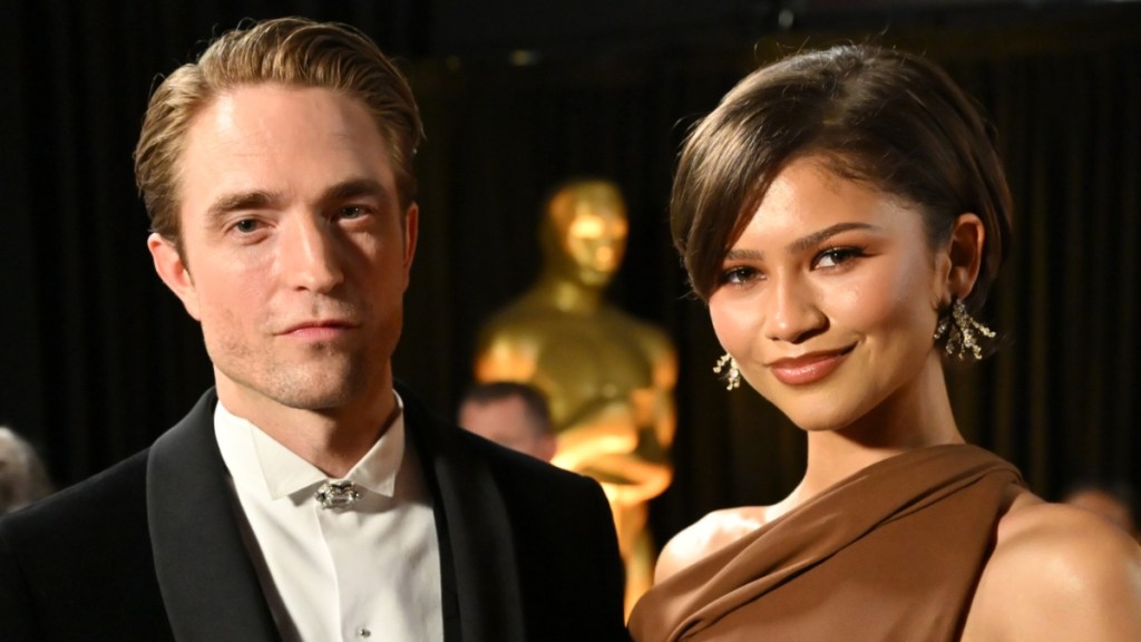 Robert Pattinson & Zendaya Just Handled a ‘Weird’ Relationship Question
