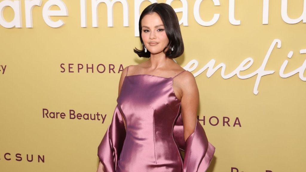 Selena Gomez's Crop Top Is Held up by 2 Straps for Shopping Spree