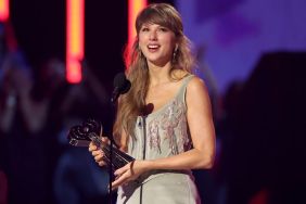 Taylor Swift’s Corset Top Look Is Almost Too Bold for the iHeartRadio Music Awards